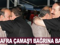 Bafra Çamaş'ı Bağrına Bastı