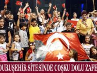 SAMSUN DURUŞEHİR SİTESİNDE COŞKU DOLU ZAFER ÇOŞKUSU