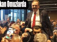 Zihni Başkan Omuzlarda