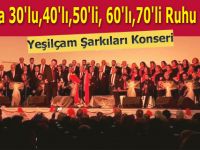 Hava Yağmurlu,Ertesi İş Günüydü...  Ama Kültür ve Sanat Merkezi'nin İki Katıda Tamamen Doluydu