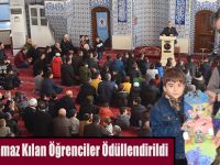 Cemaatle Namaz Kılan Öğrenciler Ödüllendirildi