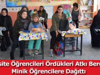 Üniversitelilerden minik öğrencilere hediye
