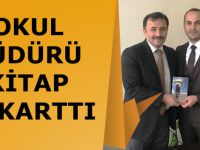 OKUL MÜDÜRÜ  KİTAP ÇIKARTTI