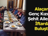 Alaçam Genç Kızılay'ı Şehit Ailesiyle İftarda Buluştu