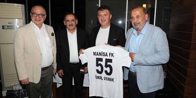 Samsunspor Manisalı Yöneticileri Yemekte Ağırladı