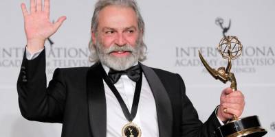Ve Emmy Haluk Bilginer'in