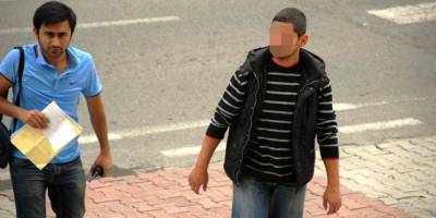 VERGİSİNİ ÖDEMEYİNCE GÖZALTINA ALINDI