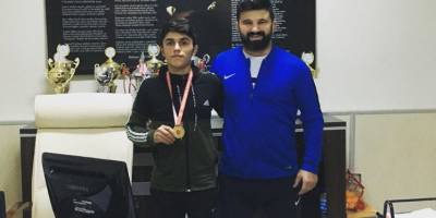 RAMAZAN YILDIZDAN ALTIN MADALYA