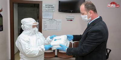 Sandıkçı: "İhtiyacı olanların maskesini karşılıyoruz"