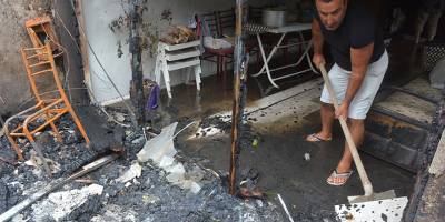 Sinop Demirci Köyünde 2 Katlı Ev Küle Döndü