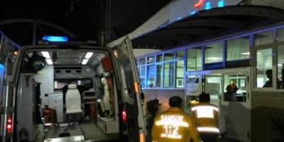 BAFRA'DA SEVİPTE KAVUŞAMAYANLAR İÇİN KÖPRÜDEN  ATLADI