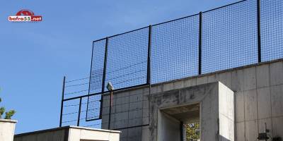 İntihar önlemine karşı tel örgü