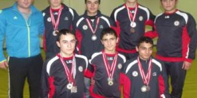 BAFRA GÜREŞ İHTİSAS'TAN 11 DERECE