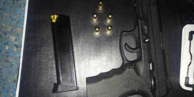 ŞÜPHELİ ŞAHSIN ÜZERİNDEN SİLAH ELE GEÇTİ