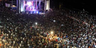 Soner Sarıkabadayı Samsun'u Çoşturdu