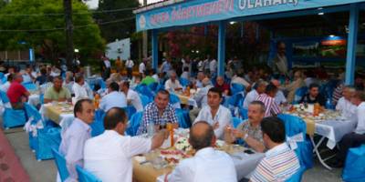 BAFRA TİCARET BORSASI GELENEKSEL İFTAR YEMEĞİ DÜZENLEDİ