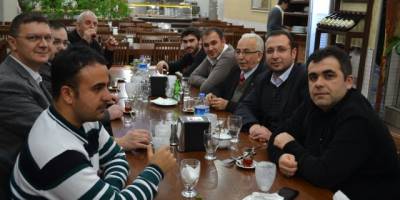 BAFRA ÜLKÜ OCAKLARI BASINLA AKŞAM YEMEĞİ YEDİ