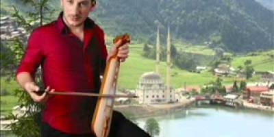 Halil Derin'le Köşe Bucak Karadeniz 103.2 Barış Fm'de