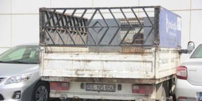 KAMYONETTEN ATILAN GENÇ KIZ YARALANDI