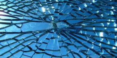 Kırılan Cam Boğazını Kesti