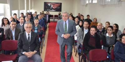 DÜŞÜNEN – ÜRETEN VE LİDER ÖĞRETMENLERLE TOPLATI