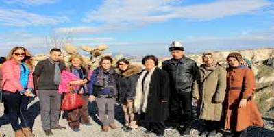 BAFRA SİNOPLULAR KÜLTÜRÜNÜ YAŞATMA VE DAYANIŞMA DERNEĞİ KAPODOKYA HAVZASINA KÜLTÜR GEZİSİ DÜZENLEDİ