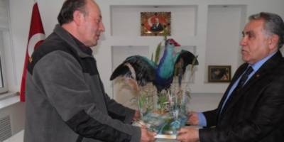 KESİNLİKLE DOĞADAKİ HAYVANLARA ZARAR VERMEYİN