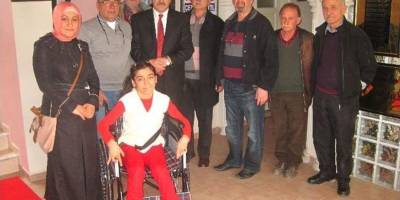 1 YILDA 35 TEKERLEKLİ SANDALYE DAĞITTILAR