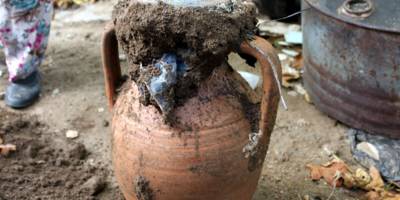 Toprak Küplerin İçindeki Lezzet