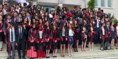 KIZILIRMAK ÖĞRETMEN LİSESİ MEZUNLARINI VERDİ