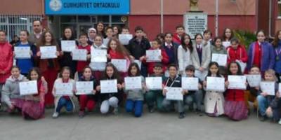 28 BİN ÖĞRENCİ KARNE ALDI