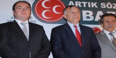 MHP BAŞKAN ADAYI MÜHENDİS ÖZGÜR TOPKAYA MEŞALELERLE KARŞILANDI.