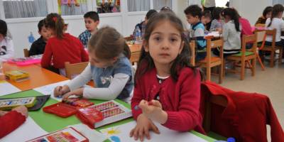 MİNİK ÖĞRENCİLER YARIŞTI