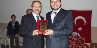 BUYURUN KUR'AN ZİYAFETİNE