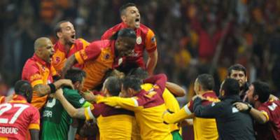 HAK ETTİĞİMİZ BİR ŞAMPİYONLUK ALDIK