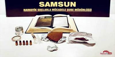 Polis uyuşturucu tartılan teraziyi içi oyulan kitap arasında ele geçirdi!