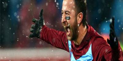 GİRAY KAÇAR FUTBOL YAŞANTISINA ARA VERDİ