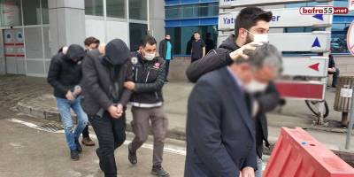 Samsun'da uyuşturucu ticaretinden gözaltına alınan 5 kişi adliyede