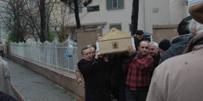 Ahmet Karaciğer vefat etti.