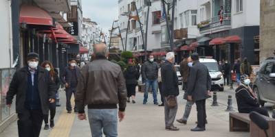 Sinop'ta sokaklar doldu taştı