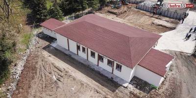 Atakum Belediyesi, harabe yapıyı okula çevirdi