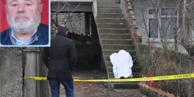 YAŞLI ŞAHIS EVİNİN MERDİVENİNDE ÖLÜ BULUNDU