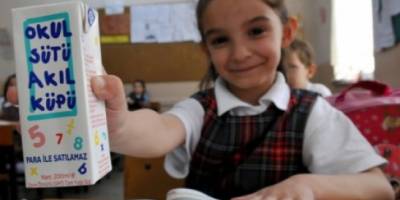 BAFRA'DA OKUL SÜTÜ DAĞITIMI YENİDEN BAŞLIYOR