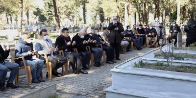 Mustafa Kemal Güneşdoğdu kabri başında dualarla anıldı