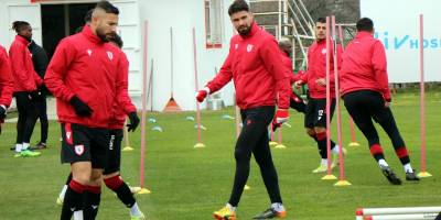 Hasan Kılıç: “Kimse bilerek saç baş yolduracak pozisyonlar kaçırmaz”