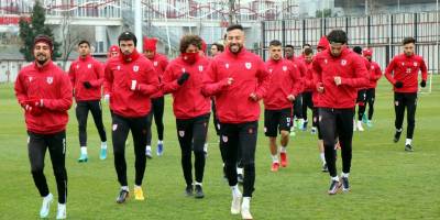 Fuat Çapa: "İlk 6 hedefi için Erzurum’dan güzel bir sonuçla ayrılmalıyız"