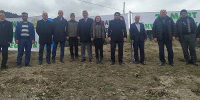 Vezirköprü'de 36 bin 950 fidan toprak ile buluşuyor