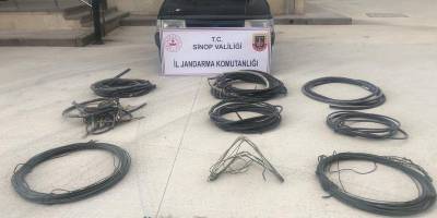 Sinop’ta kamu kurumundan kablo ve araç çalındı