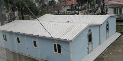 Yakakent'te Kütüphanesiz Okul Kalmasın Projesi