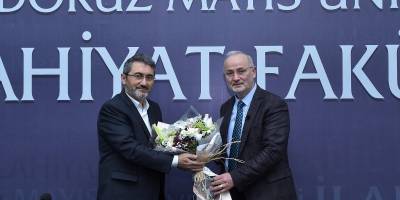 Rektör Ünal: “İslam dünyasının en büyük sorunu, metin ve söylem üretememek”